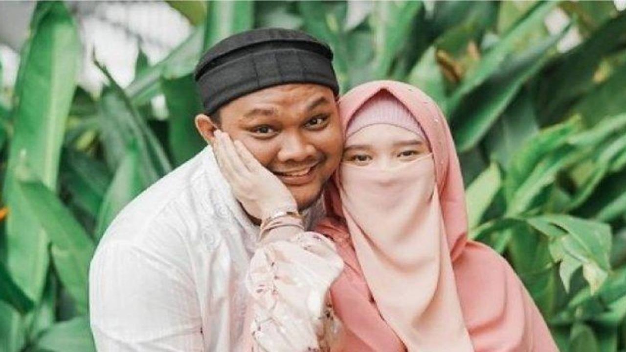 Istri Virgoun Minta Netizen Foto Atau Video Suami Dan Selingkuhannya